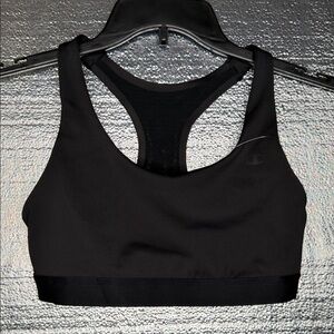 Champion Women's Sleek Black Sports Bra size Small